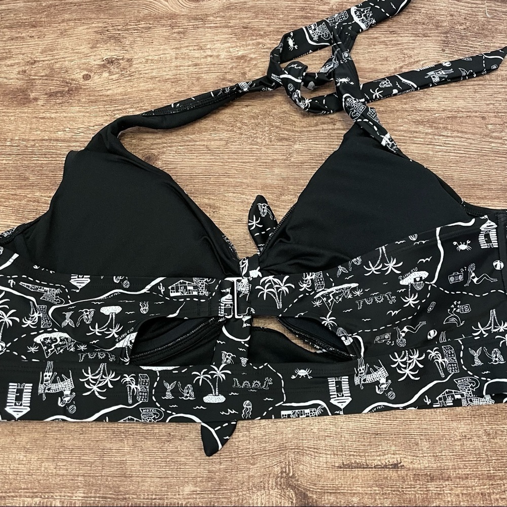 Old Navy Tie-Front Plus-Size Long-Line Halter Swim Top Scenic Size 3X - Picture 3 of 6